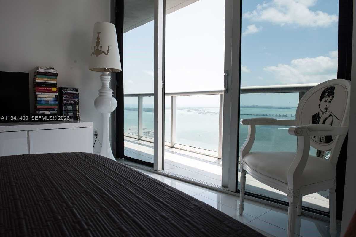Small Image of 495 BRICKELL AVE #3805, Miami Number 12