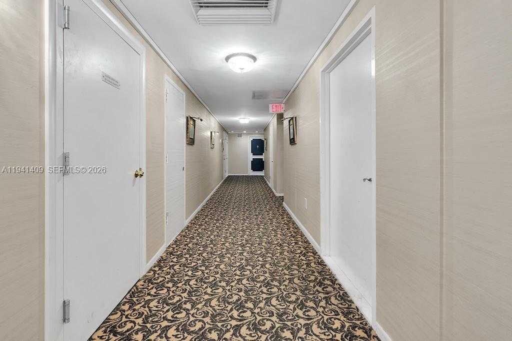 Small Image of Miami Beach Number 56