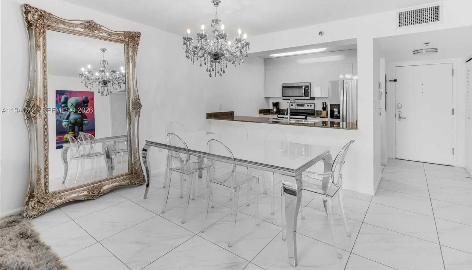 Small Image of 1200 BRICKELL BAY DR #2807, Miami Number 20