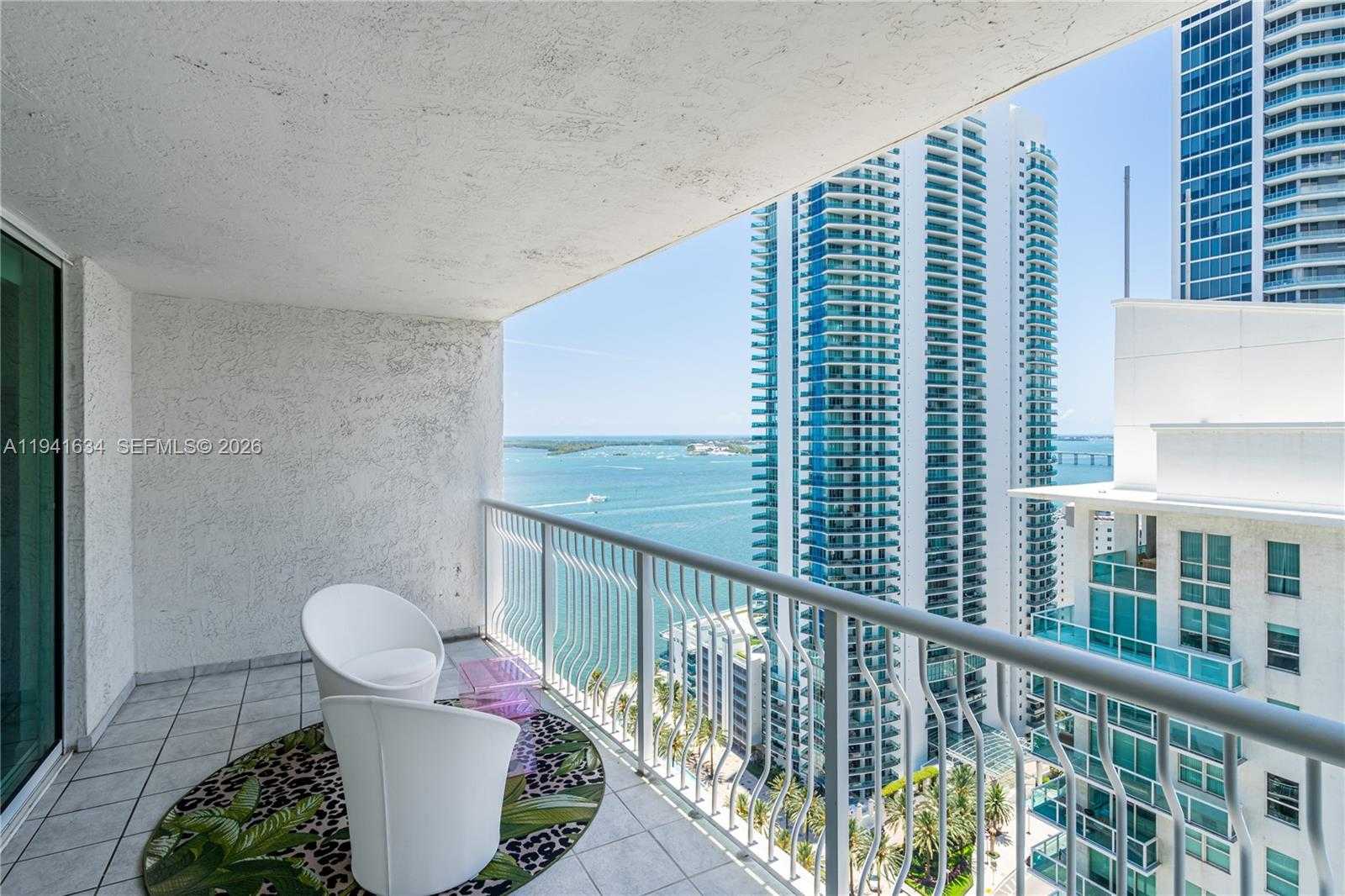 Small Image of 1200 BRICKELL BAY DR #2807, Miami Number 36