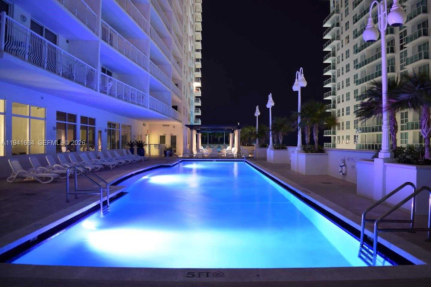 Small Image of 1200 BRICKELL BAY DR #2807, Miami Number 45