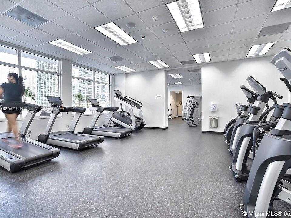 Small Image of 1200 BRICKELL BAY DR #2807, Miami Number 49