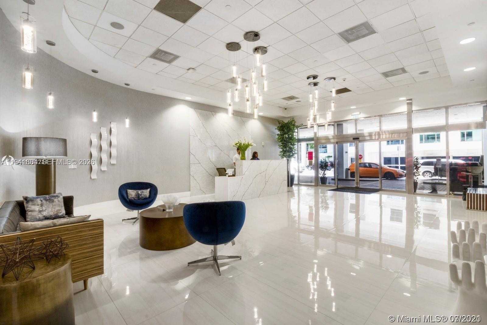 Small Image of 1200 BRICKELL BAY DR #2807, Miami Number 54