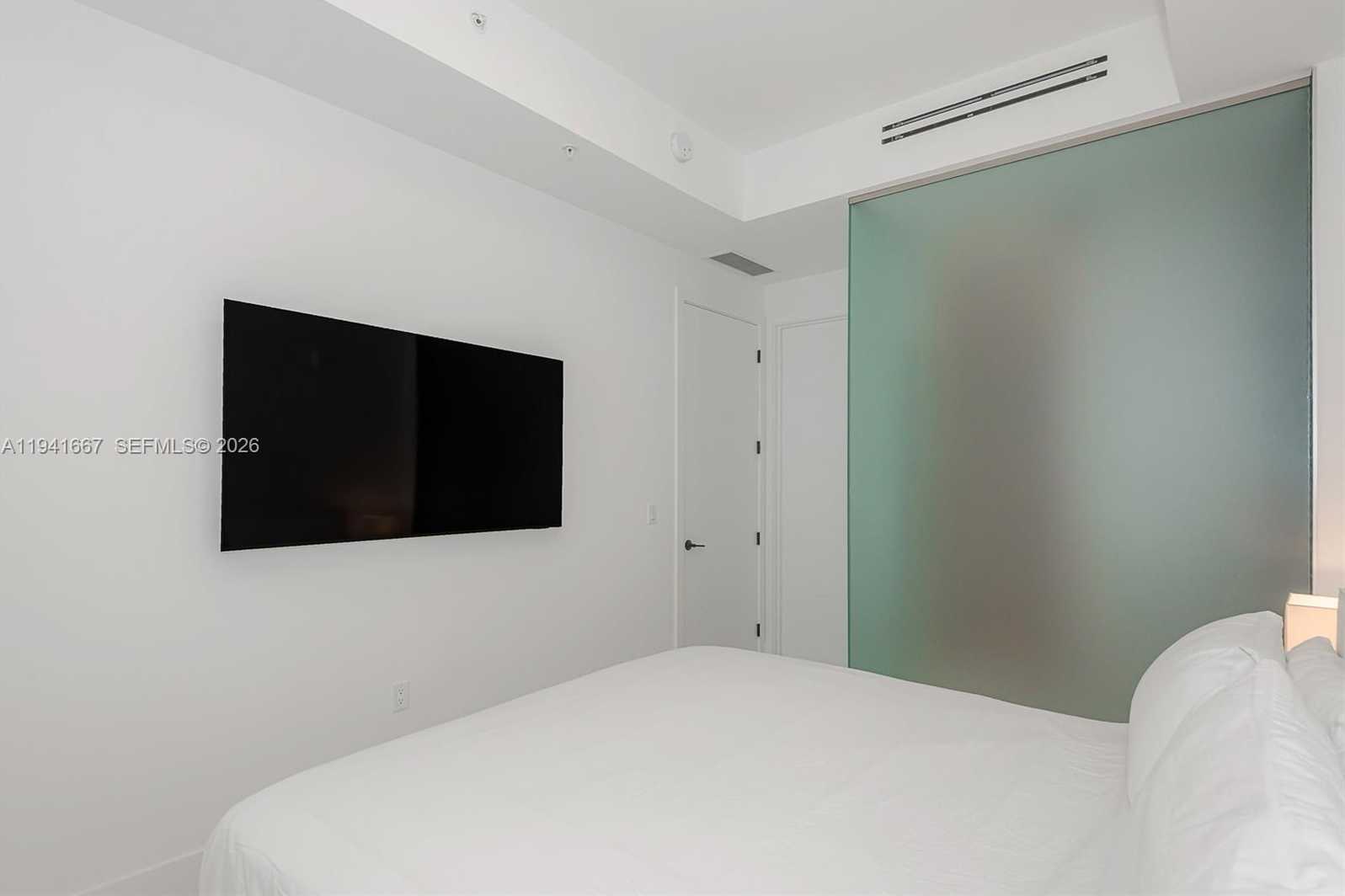 Small Image of 1030 15TH ST #214, Miami Beach Number 13