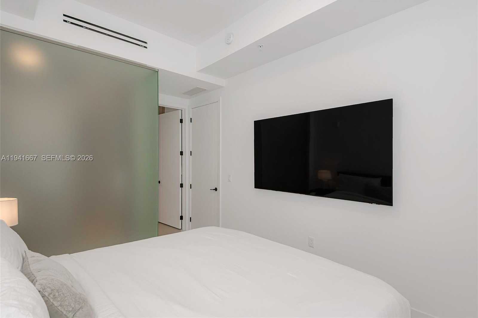 Small Image of 1030 15TH ST #214, Miami Beach Number 18