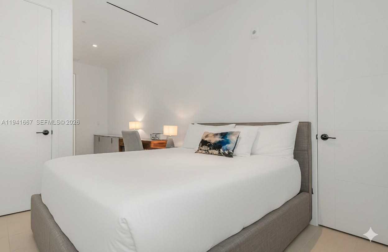 Small Image of 1030 15TH ST #214, Miami Beach Number 24