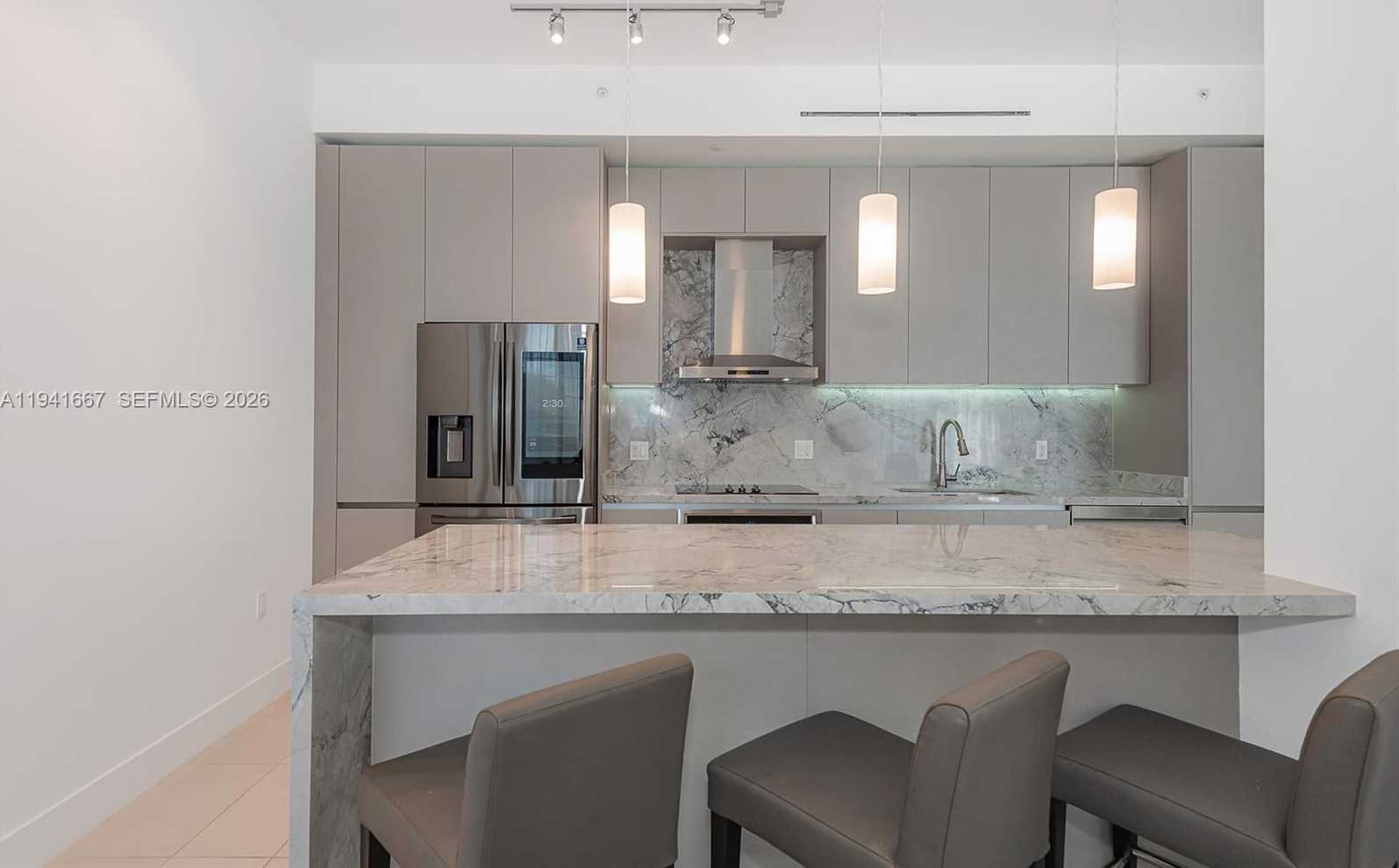 Small Image of 1030 15TH ST #214, Miami Beach Number 8