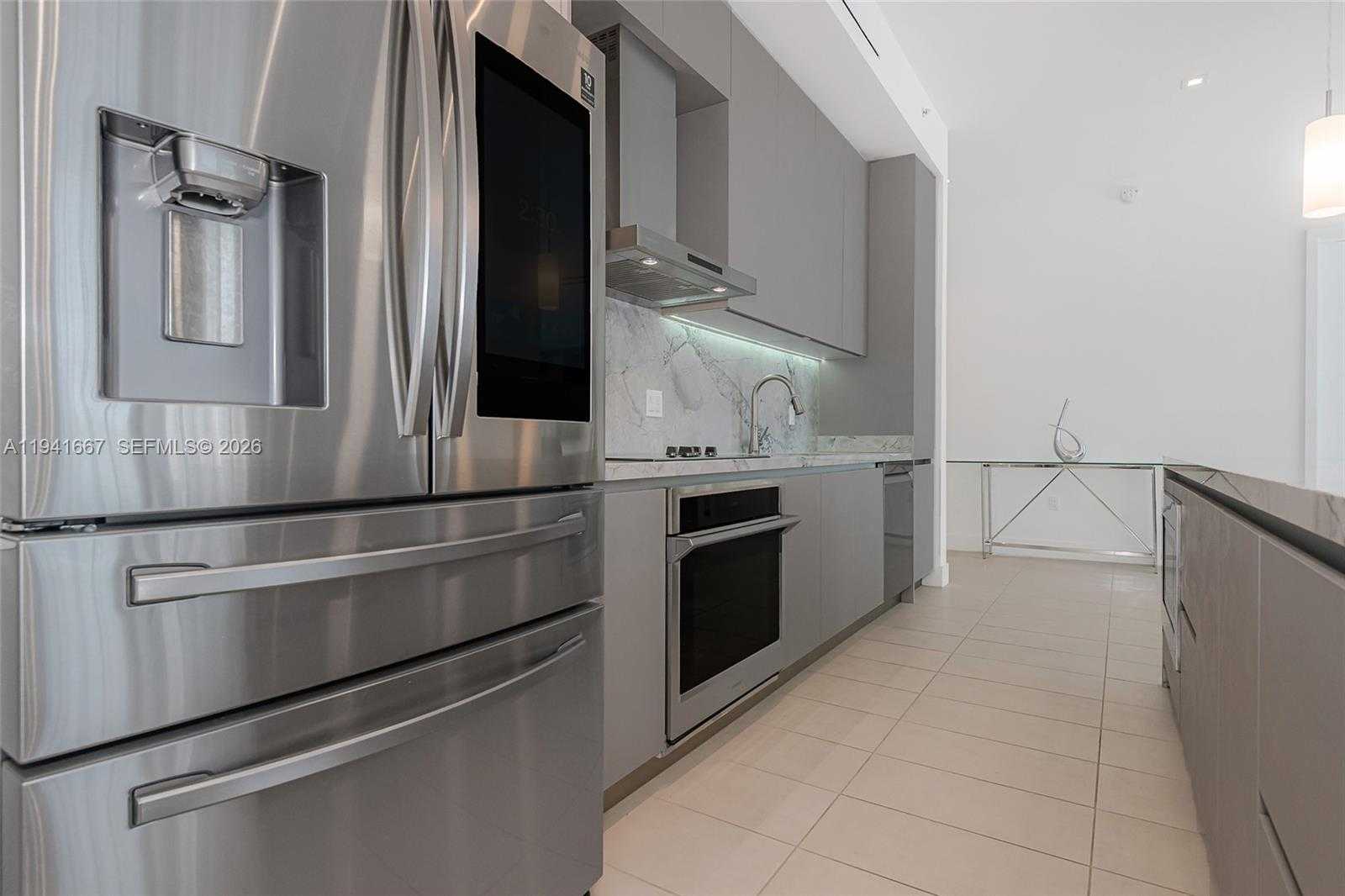 Small Image of 1030 15TH ST #214, Miami Beach Number 9