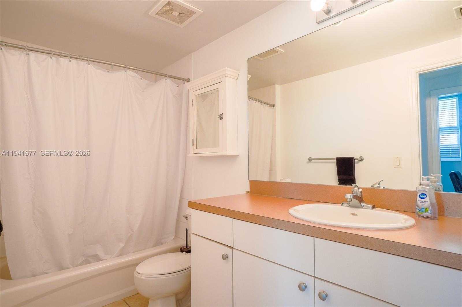 Small Image of 1250 SOUTH MIAMI AVE #3003, Miami Number 16