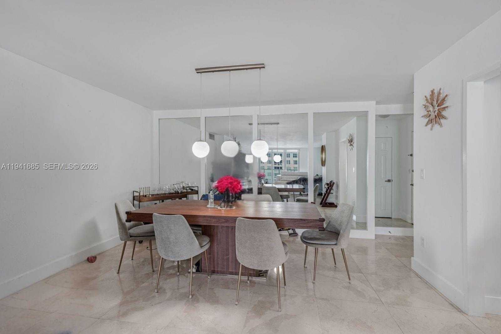 Small Image of 5701 COLLINS AVE #1415, Miami Beach Number 4