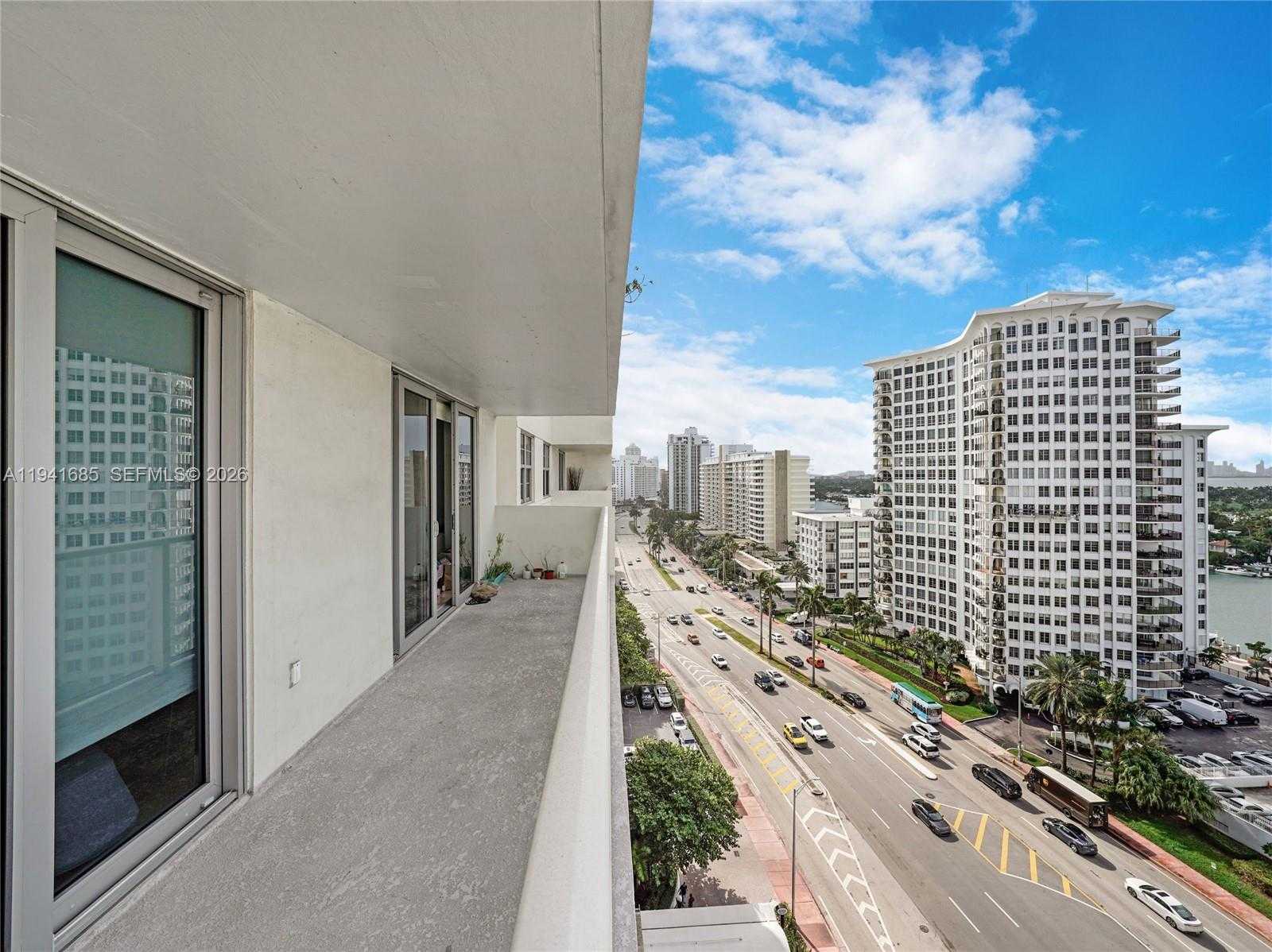 Small Image of 5701 COLLINS AVE #1415, Miami Beach Number 8