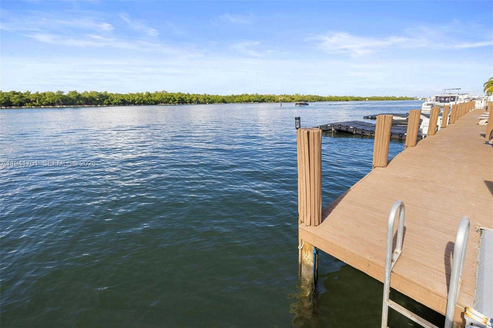 Small Image of 1908 NORTH OCEAN DR #13A, Hollywood Number 25