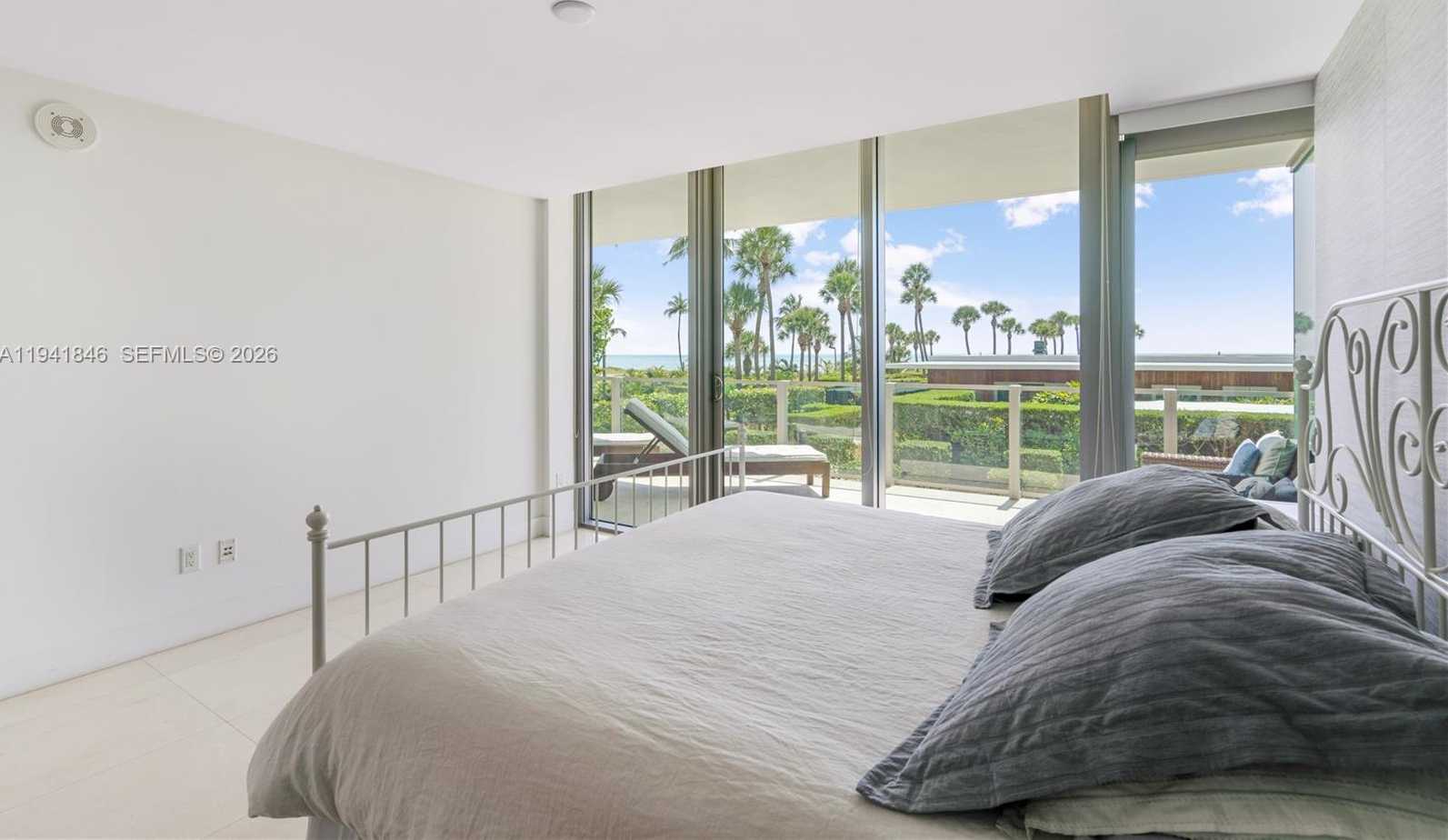 Small Image of 350 OCEAN DR #201N, Key Biscayne Number 24