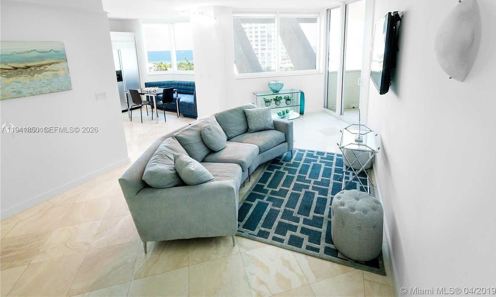 Small Image of 300 SOUTH POINTE DR #909, Miami Beach Number 2