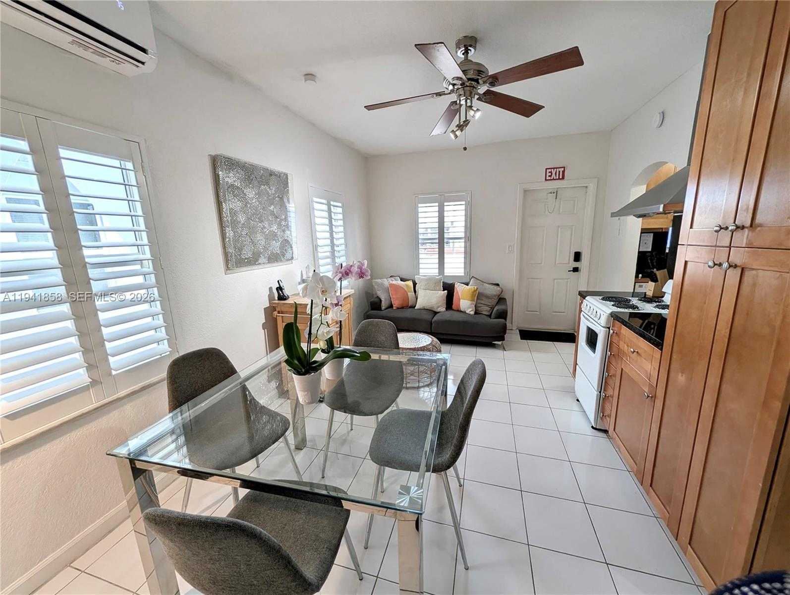 Small Image of 1908 NORTH OCEAN DR #1B & 2B package, Hollywood Number 23