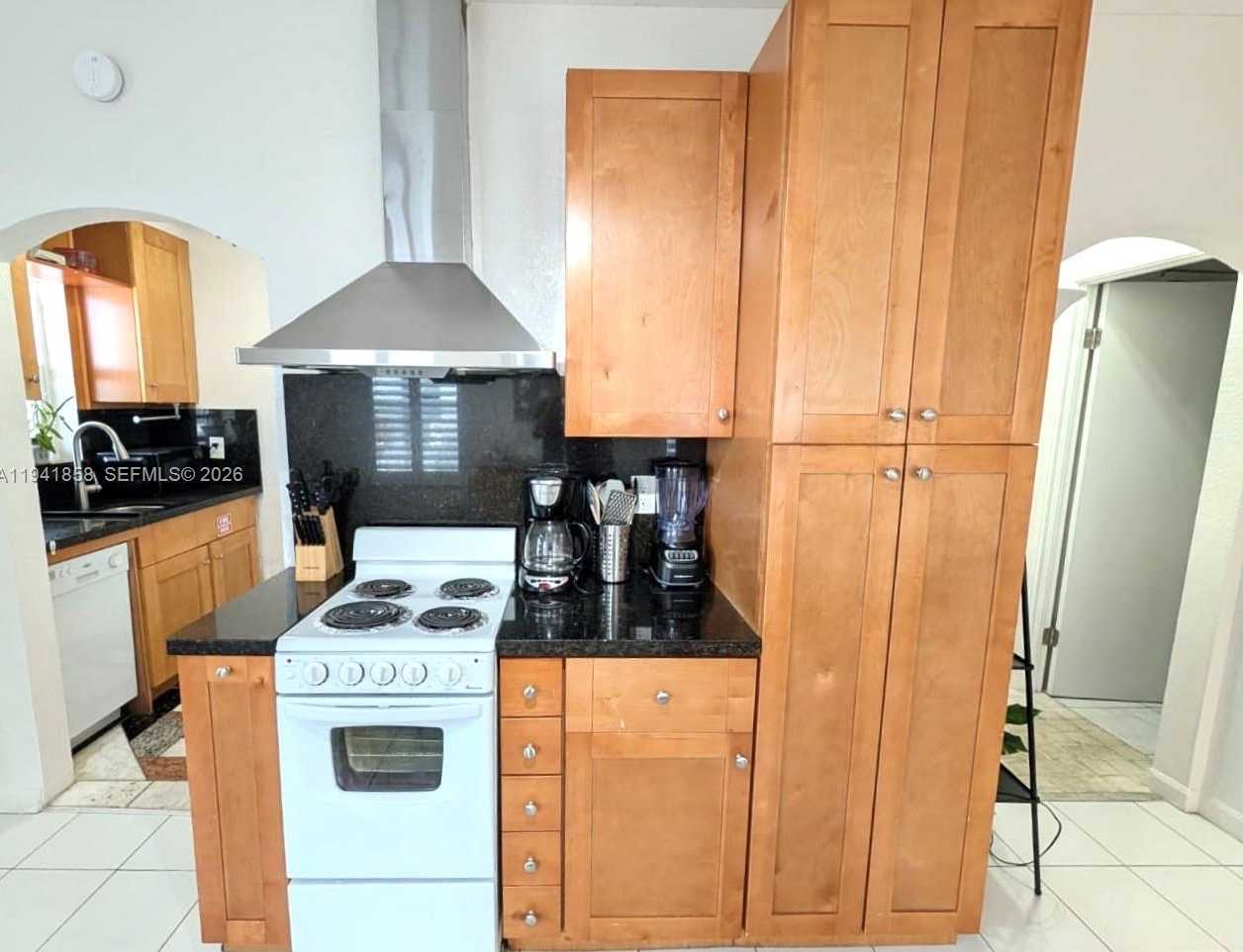 Small Image of 1908 NORTH OCEAN DR #1B & 2B package, Hollywood Number 24