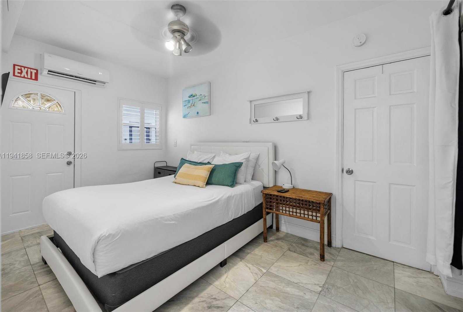 Small Image of 1908 NORTH OCEAN DR #1B & 2B package, Hollywood Number 32