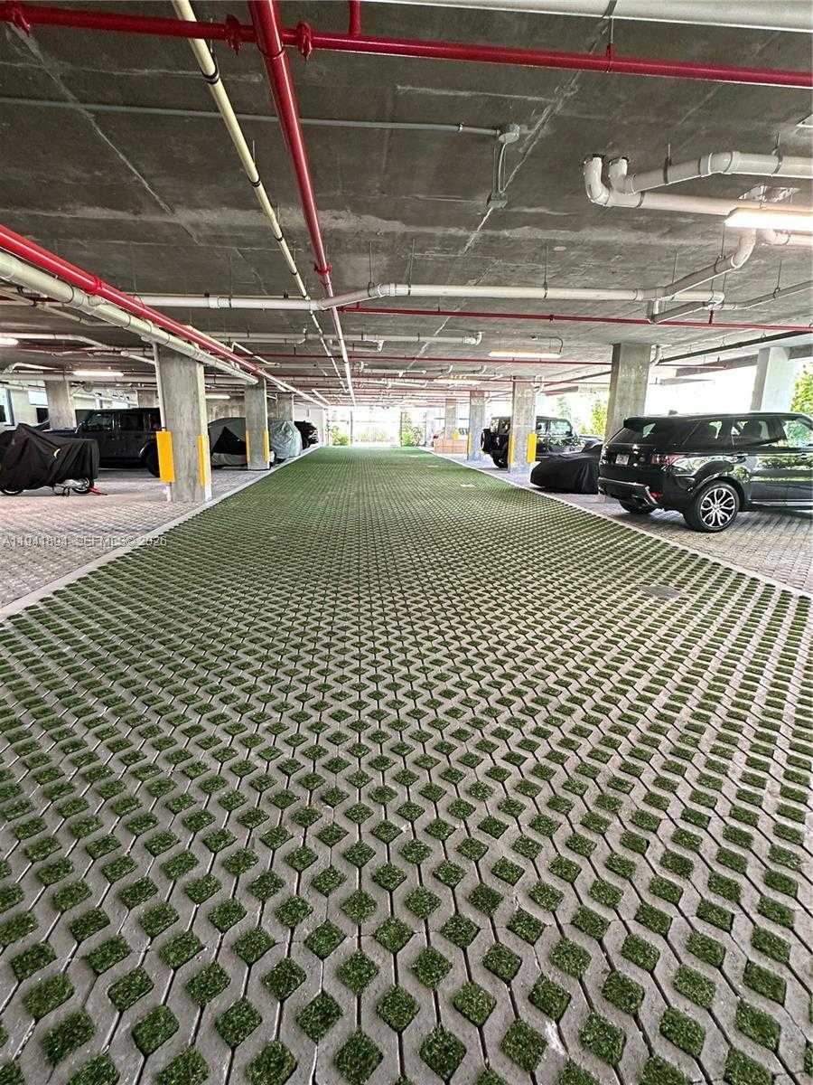 Small Image of 1030 15TH ST #316, Miami Beach Number 11