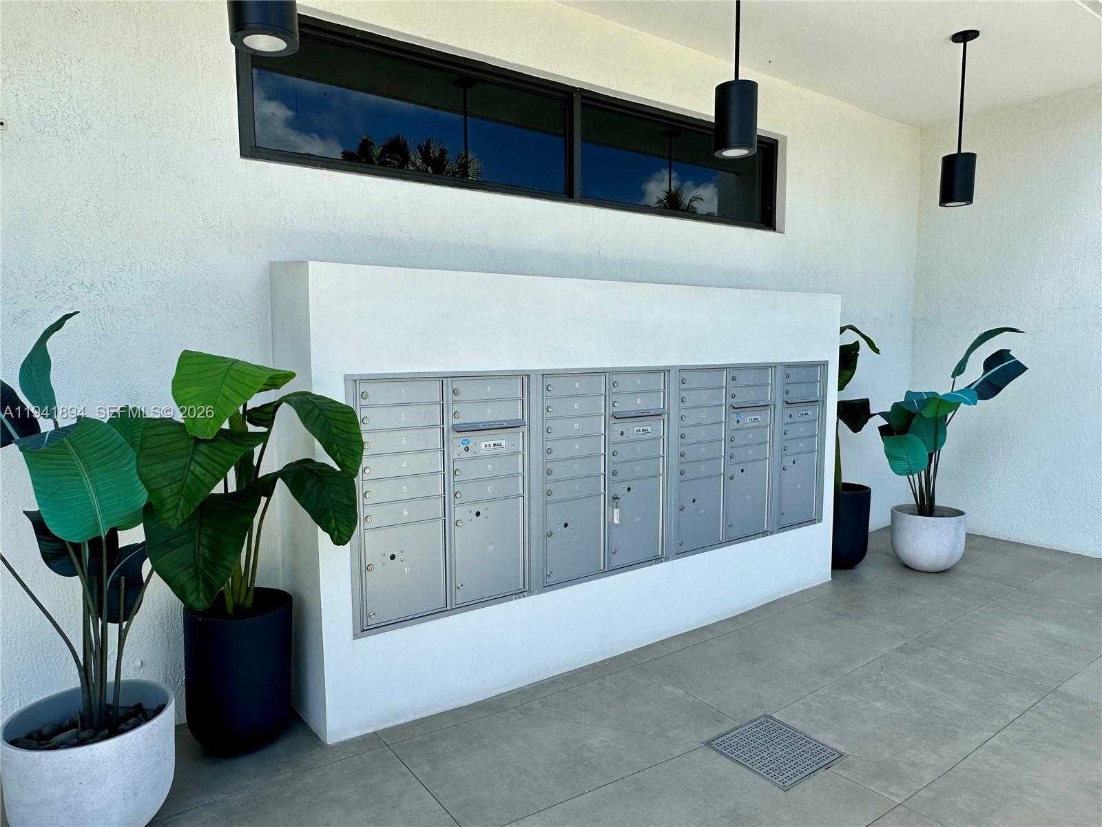 Small Image of 1030 15TH ST #316, Miami Beach Number 12