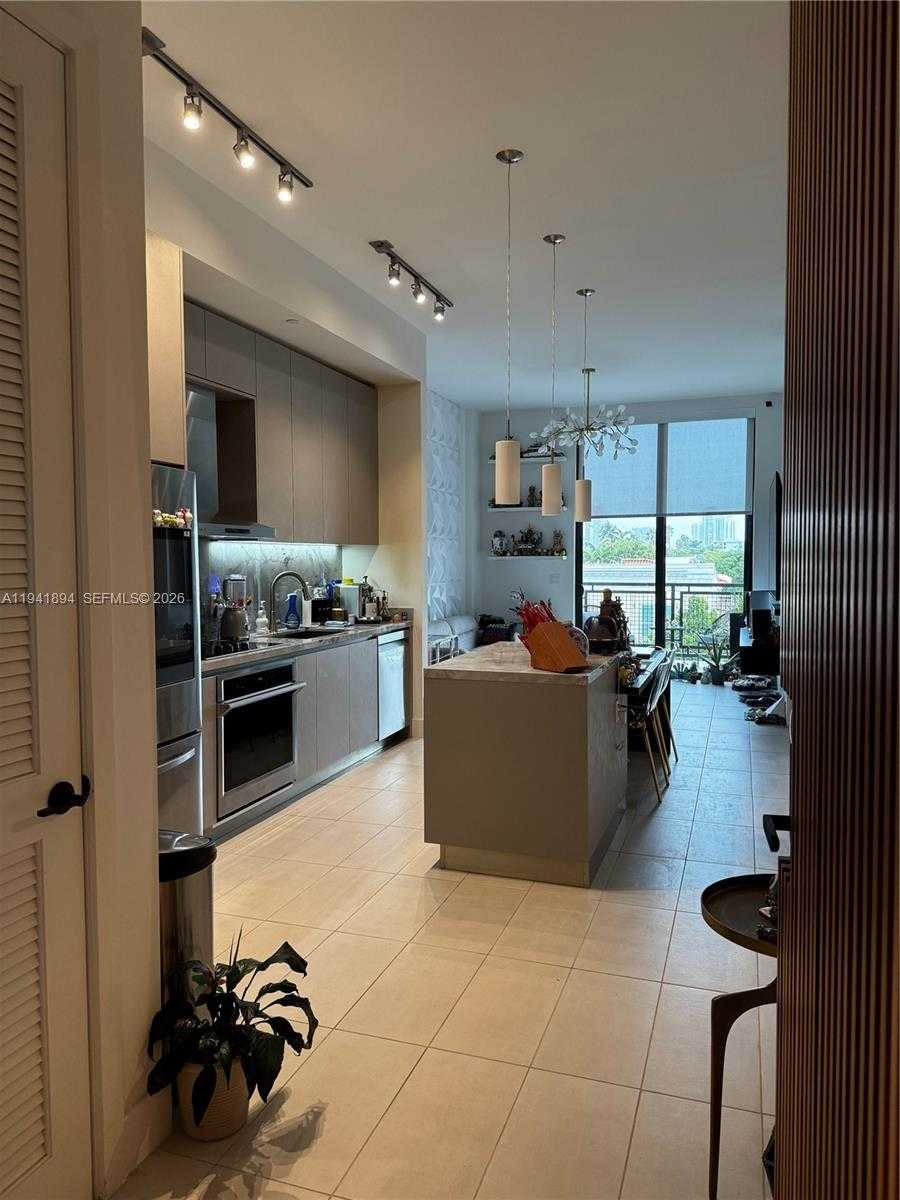 Small Image of 1030 15TH ST #316, Miami Beach Number 14