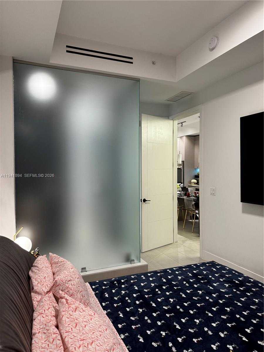 Small Image of 1030 15TH ST #316, Miami Beach Number 21