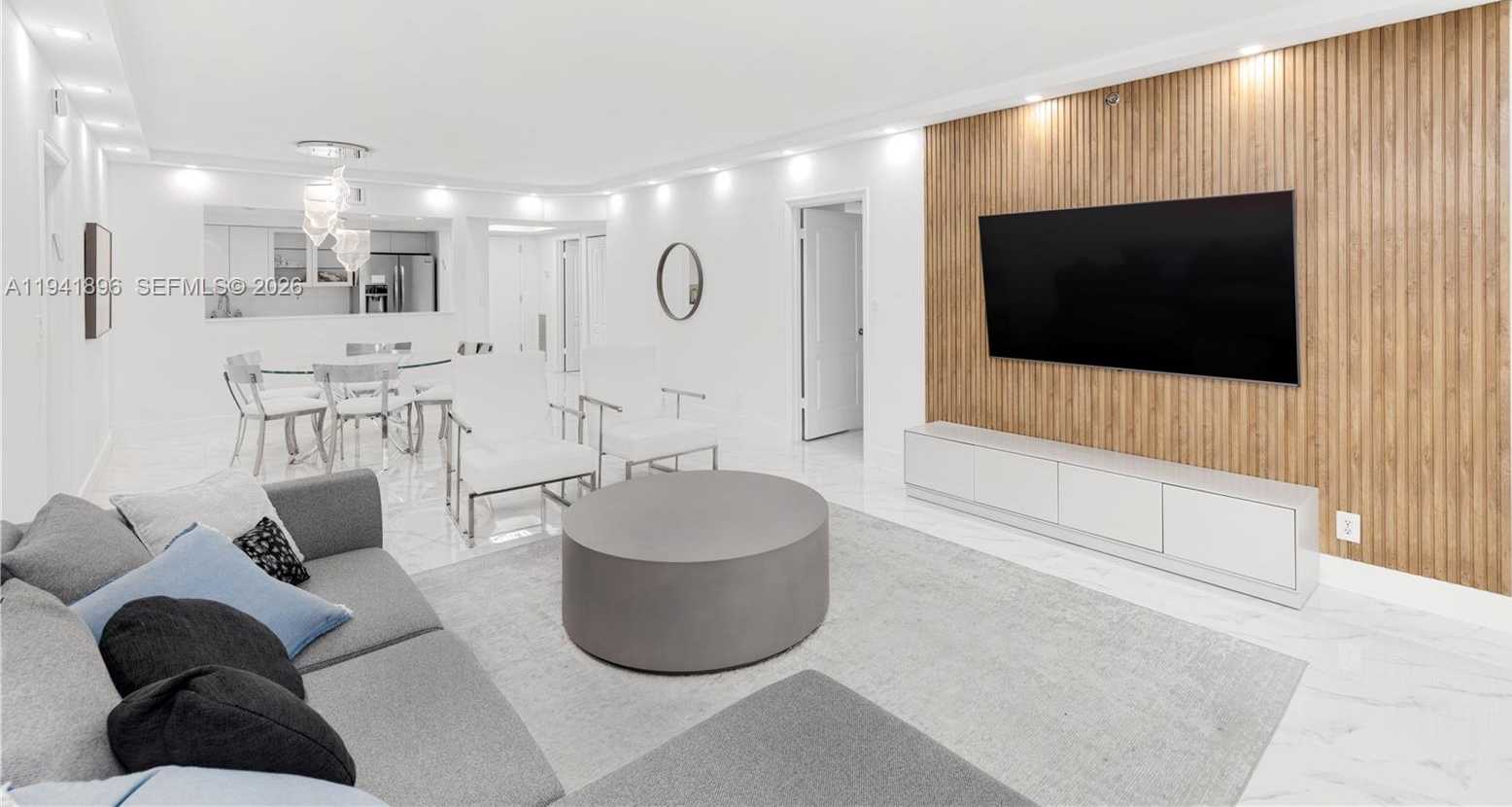 Small Image of 9455 COLLINS AVE #806, Surfside Number 14