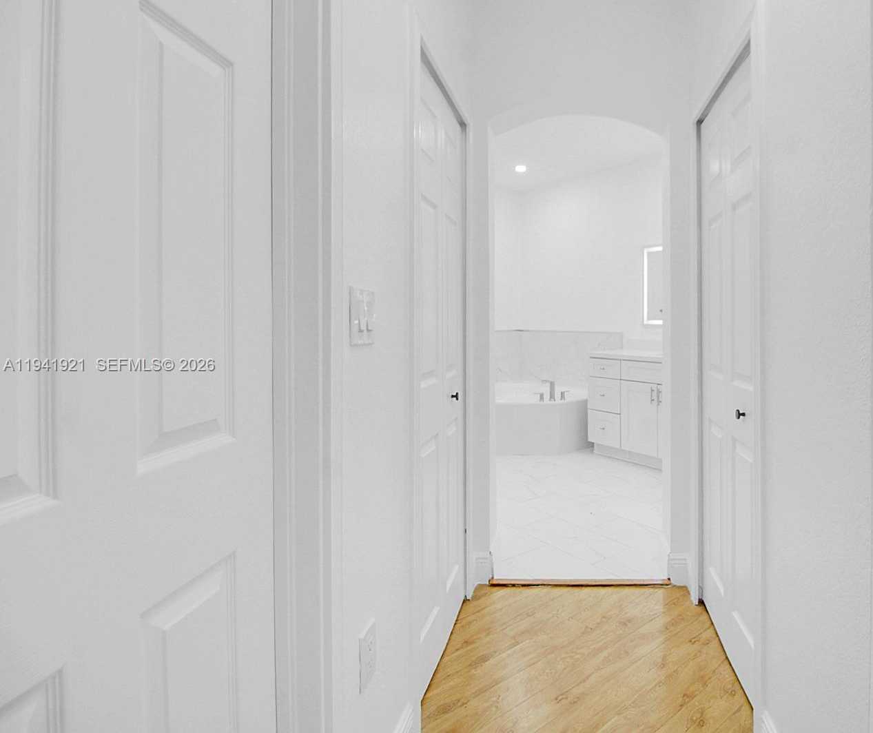 Small Image of 8159 NORTH WEST 116TH CT, Doral Number 16