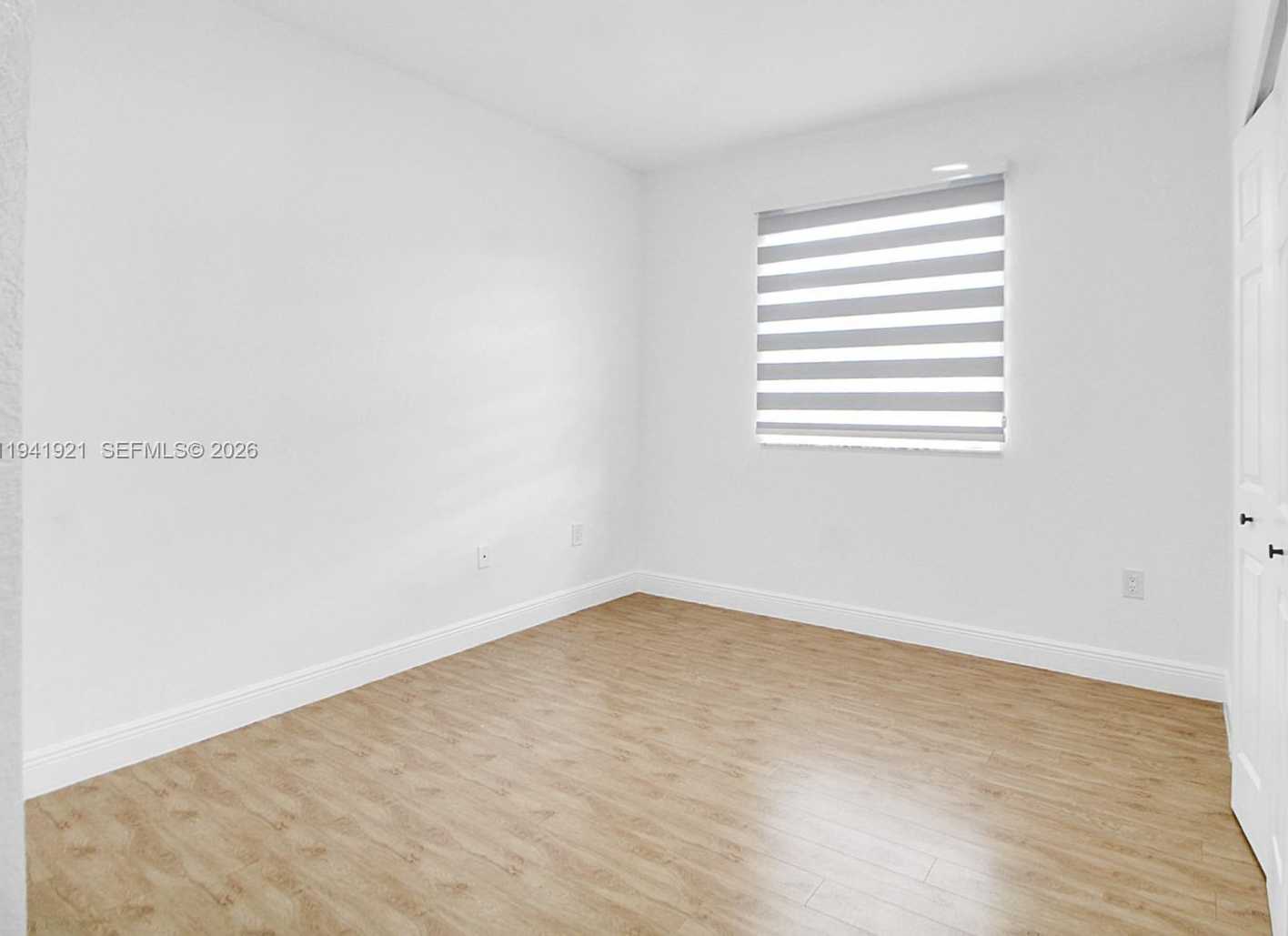 Small Image of 8159 NORTH WEST 116TH CT, Doral Number 18