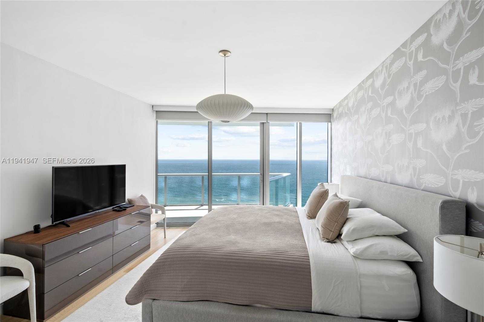 Small Image of 17001 COLLINS AVE #2702, Sunny Isles Beach Number 10