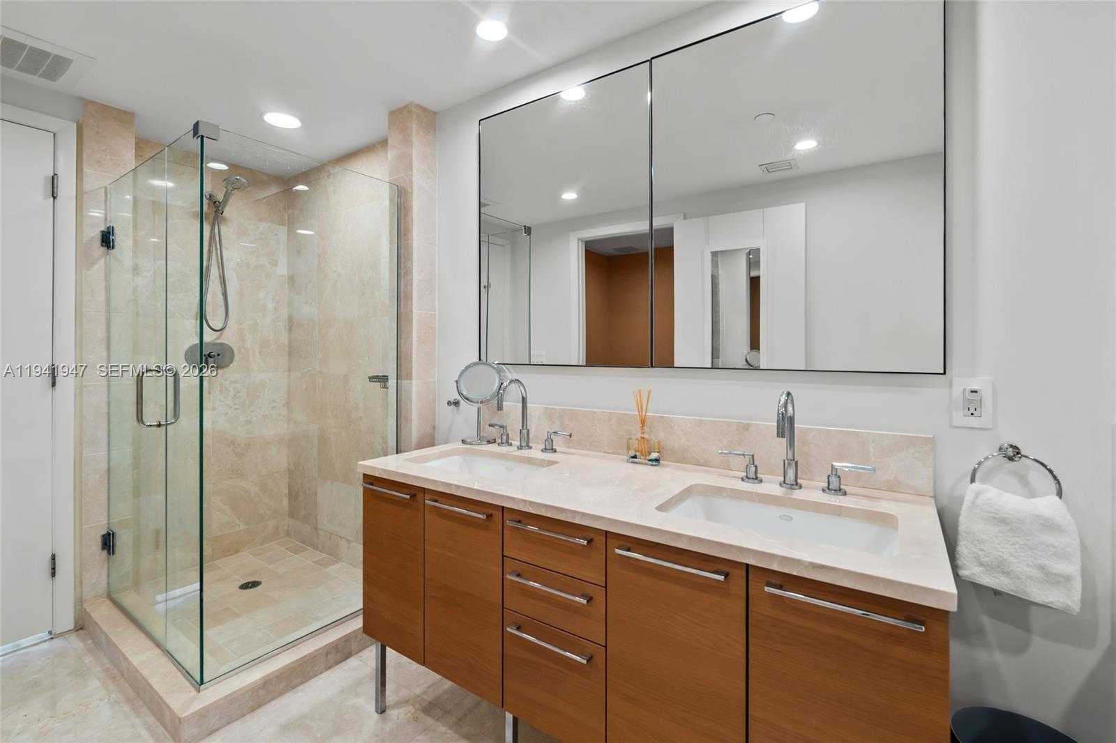 Small Image of 17001 COLLINS AVE #2702, Sunny Isles Beach Number 16