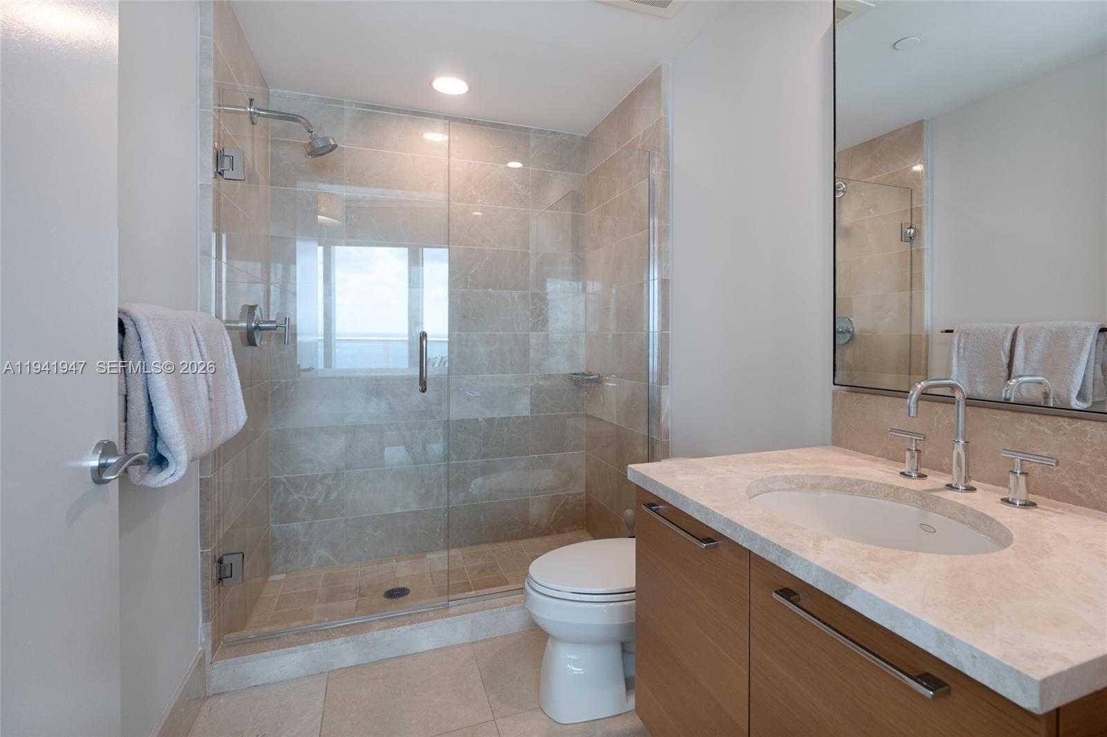 Small Image of 17001 COLLINS AVE #2702, Sunny Isles Beach Number 20