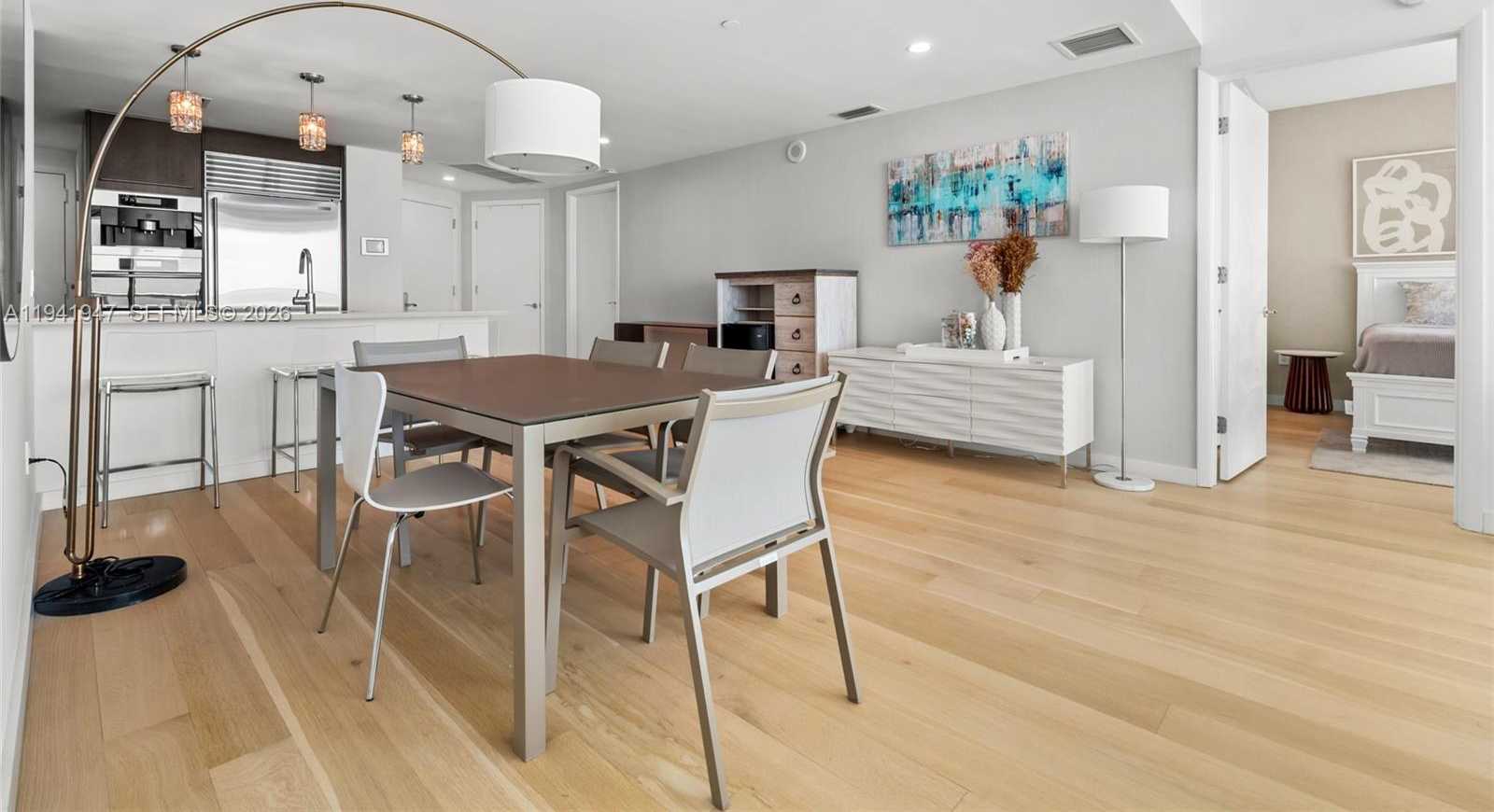 Small Image of 17001 COLLINS AVE #2702, Sunny Isles Beach Number 5