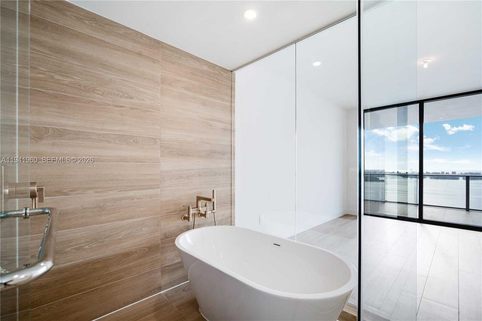 Small Image of 700 NORTH EAST 24 STREET #4203, Miami Number 19