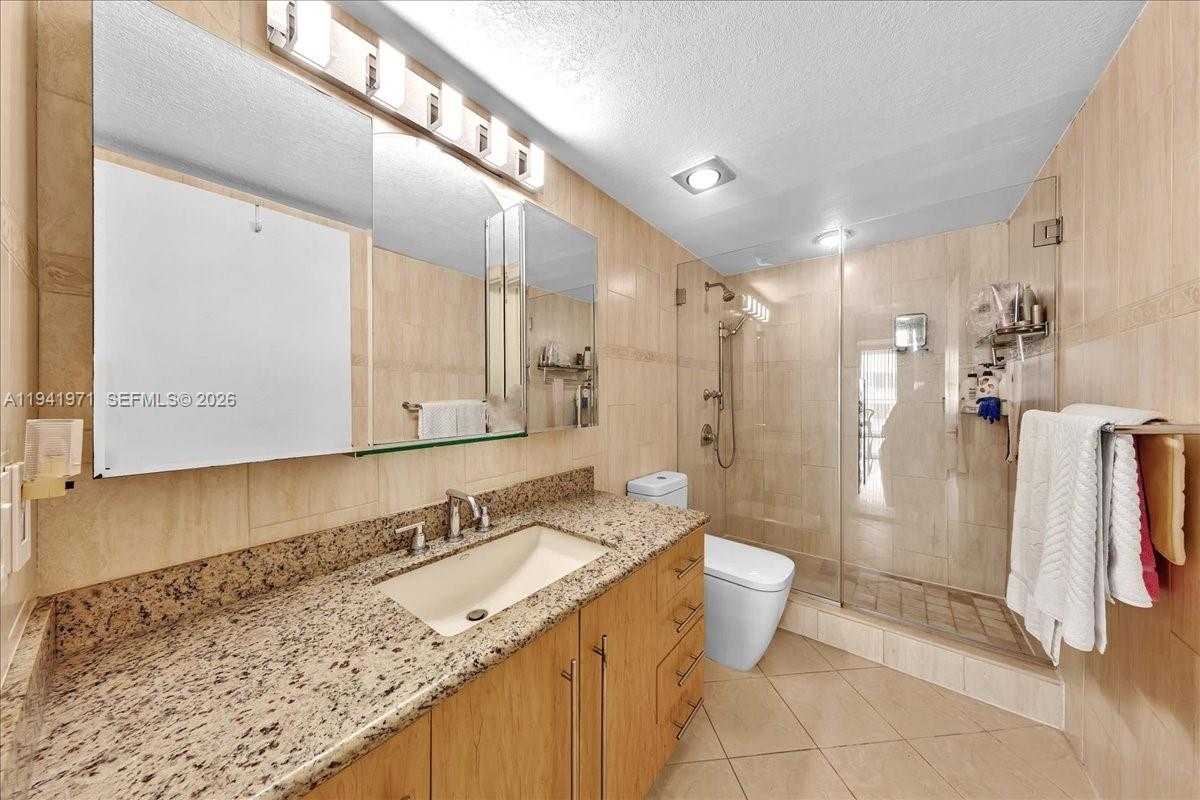 Small Image of 8877 COLLINS AVE #PH-2, Surfside Number 28