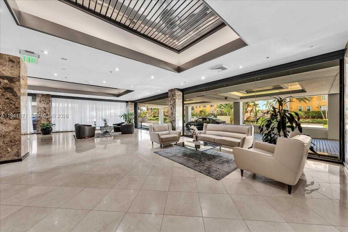 Small Image of 8877 COLLINS AVE #PH-2, Surfside Number 39