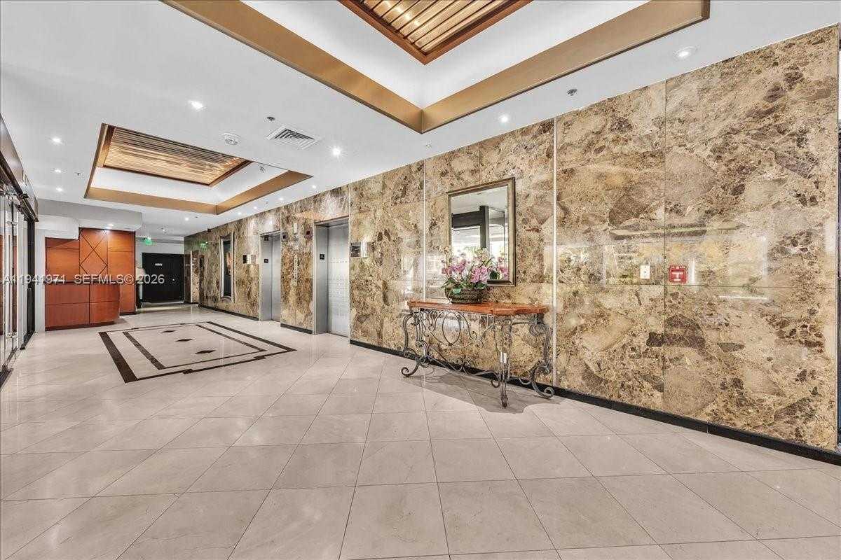 Small Image of 8877 COLLINS AVE #PH-2, Surfside Number 41