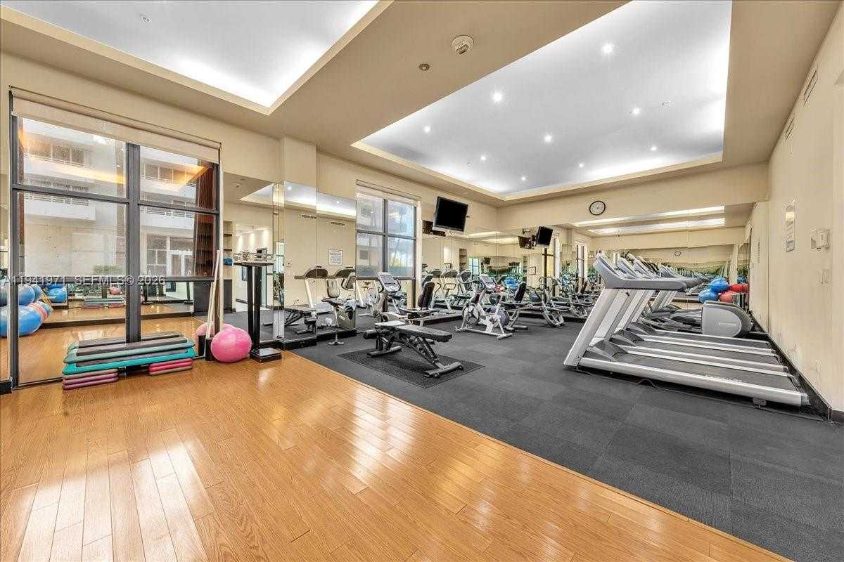 Small Image of 8877 COLLINS AVE #PH-2, Surfside Number 43