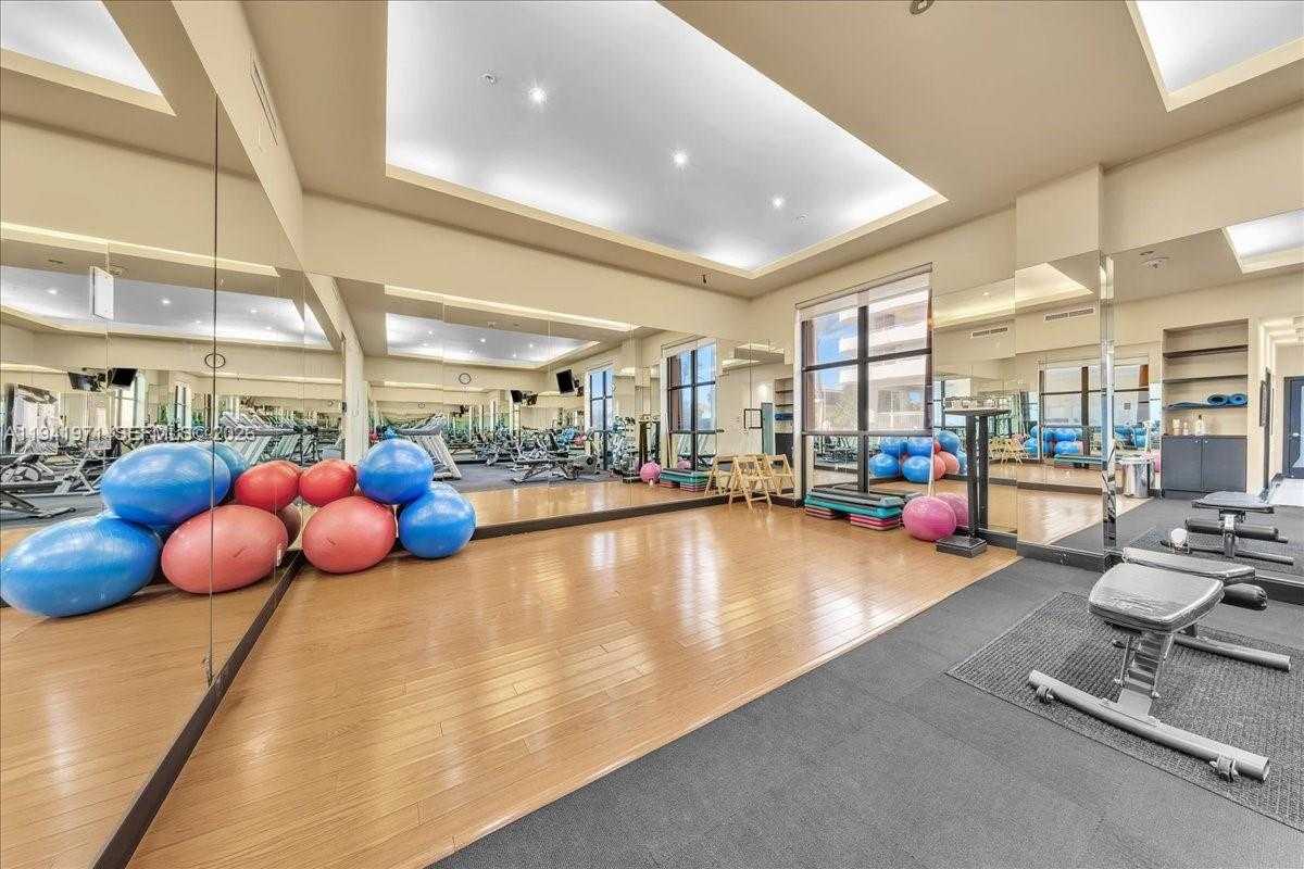 Small Image of 8877 COLLINS AVE #PH-2, Surfside Number 45