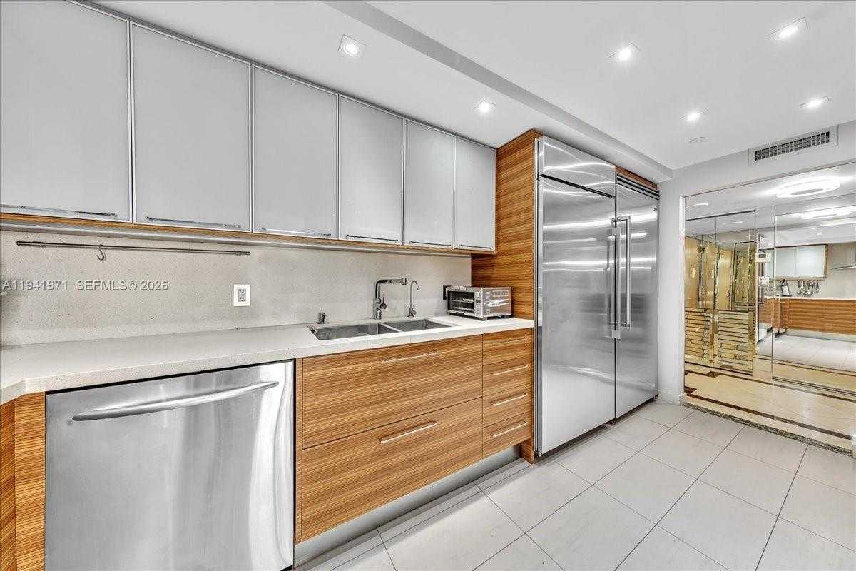 Small Image of 8877 COLLINS AVE #PH-2, Surfside Number 7