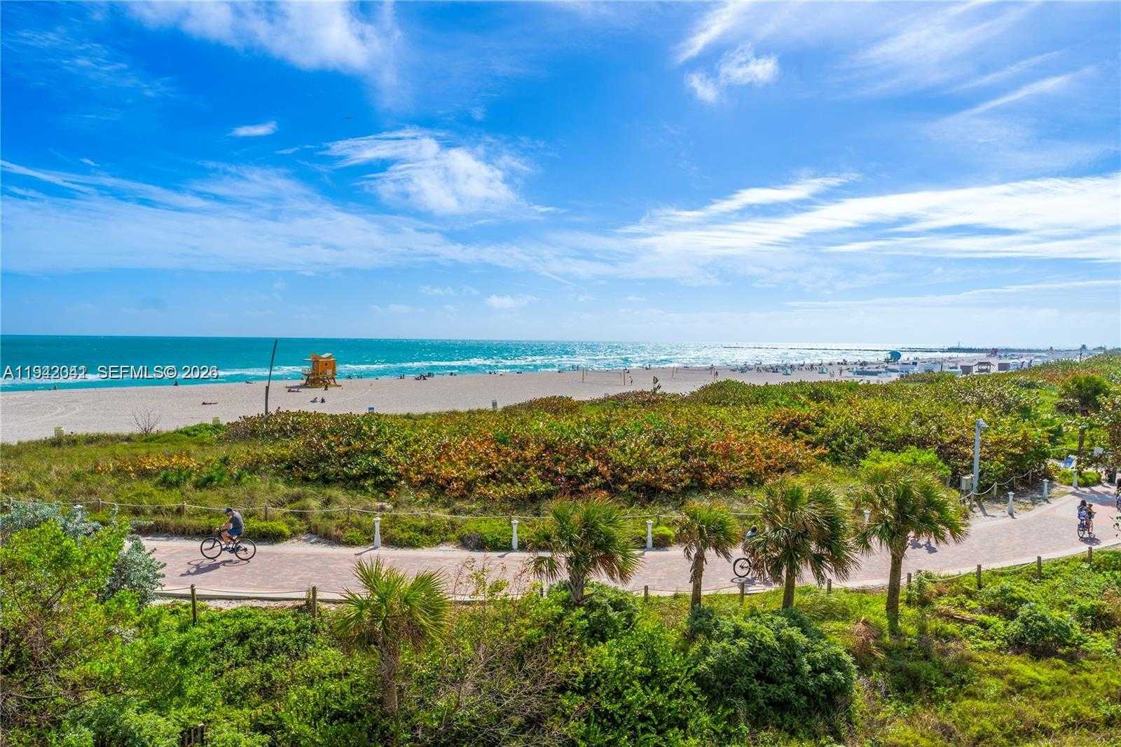 Small Image of 301 OCEAN DR #302, Miami Beach Number 12