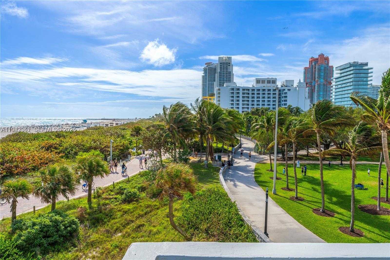 Small Image of 301 OCEAN DR #302, Miami Beach Number 13