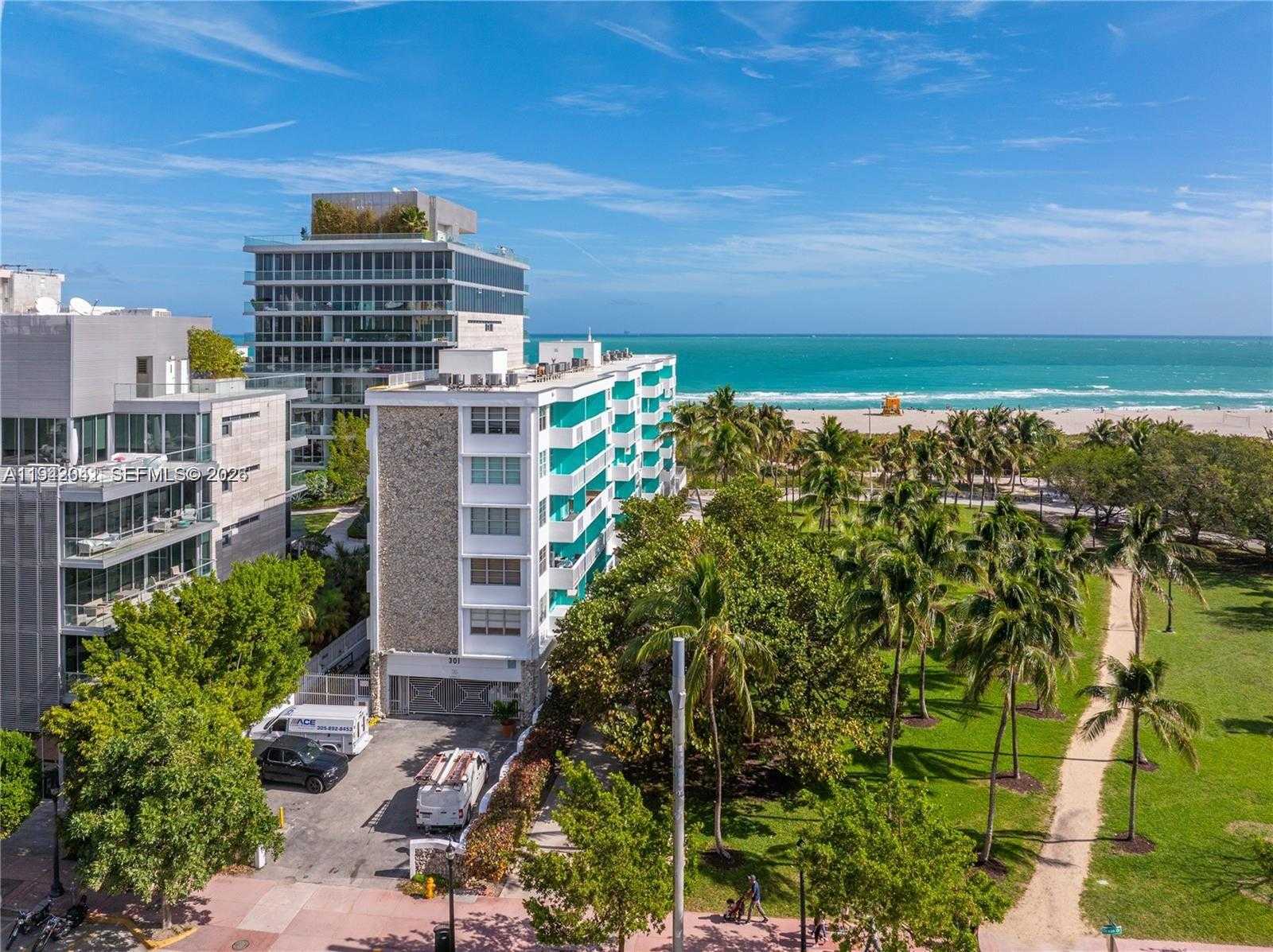 Small Image of 301 OCEAN DR #302, Miami Beach Number 19