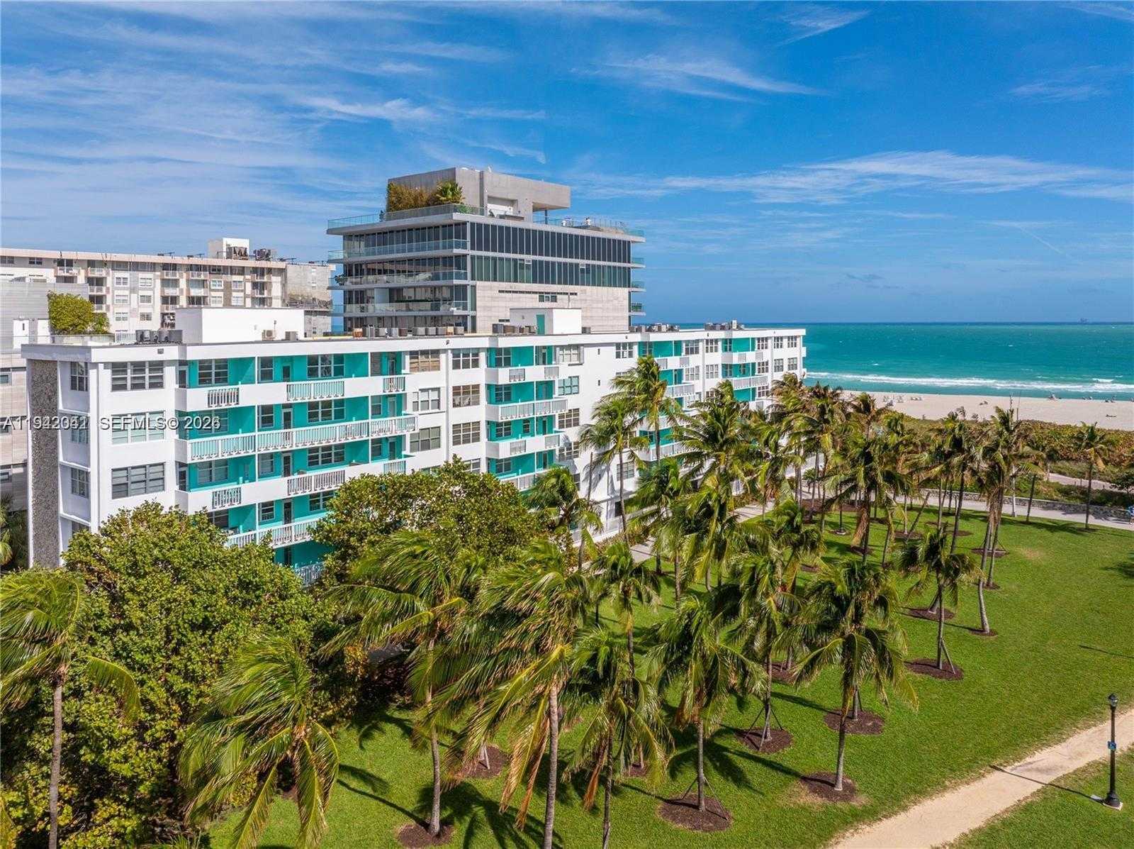 Small Image of 301 OCEAN DR #302, Miami Beach Number 21