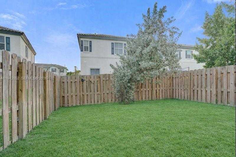 Small Image of 11920 NORTH WEST 47TH MNR #11920, Coral Springs Number 26