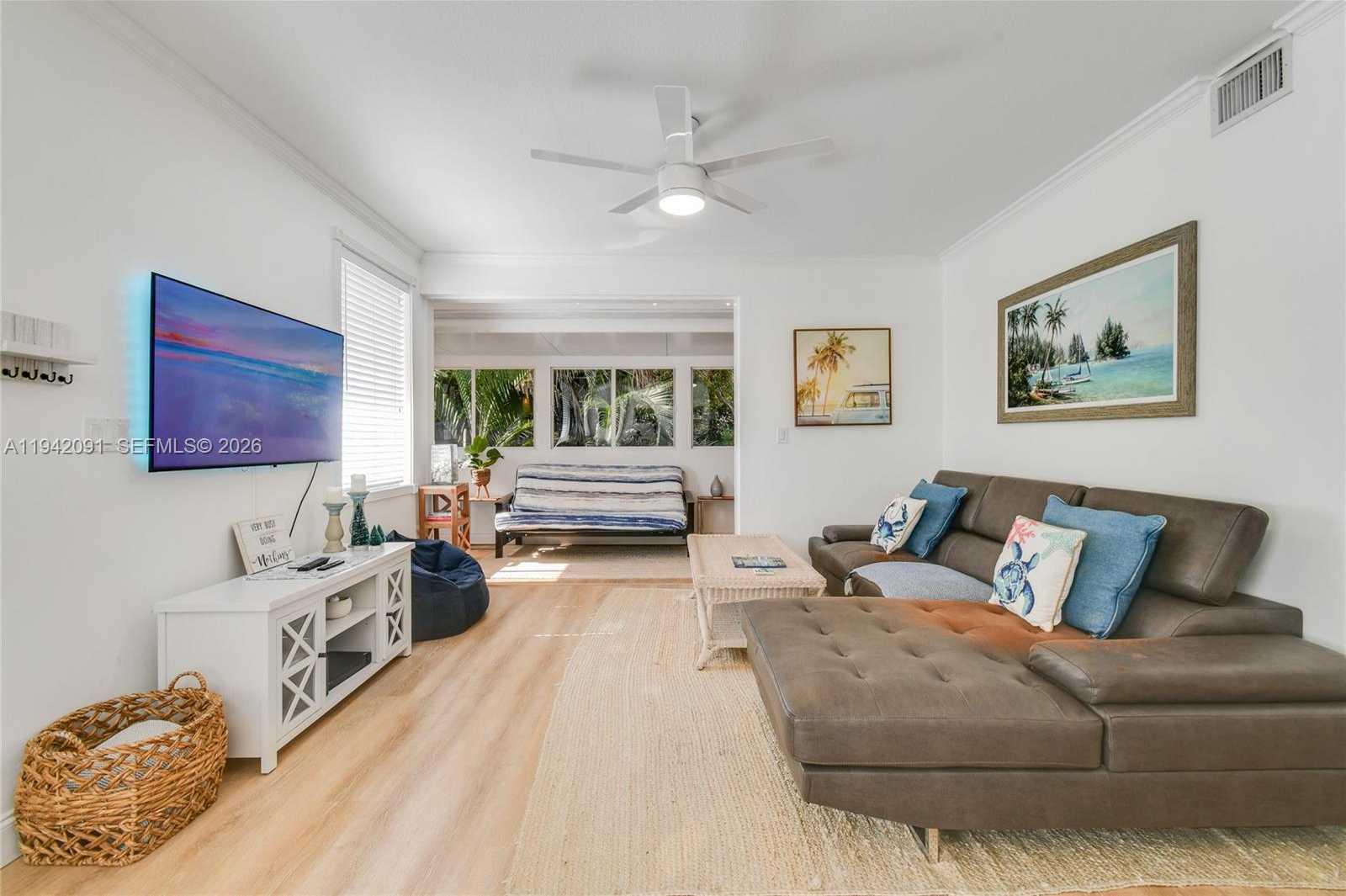 Small Image of 353 S US HIGHWAY 1 #B6, Jupiter Number 4