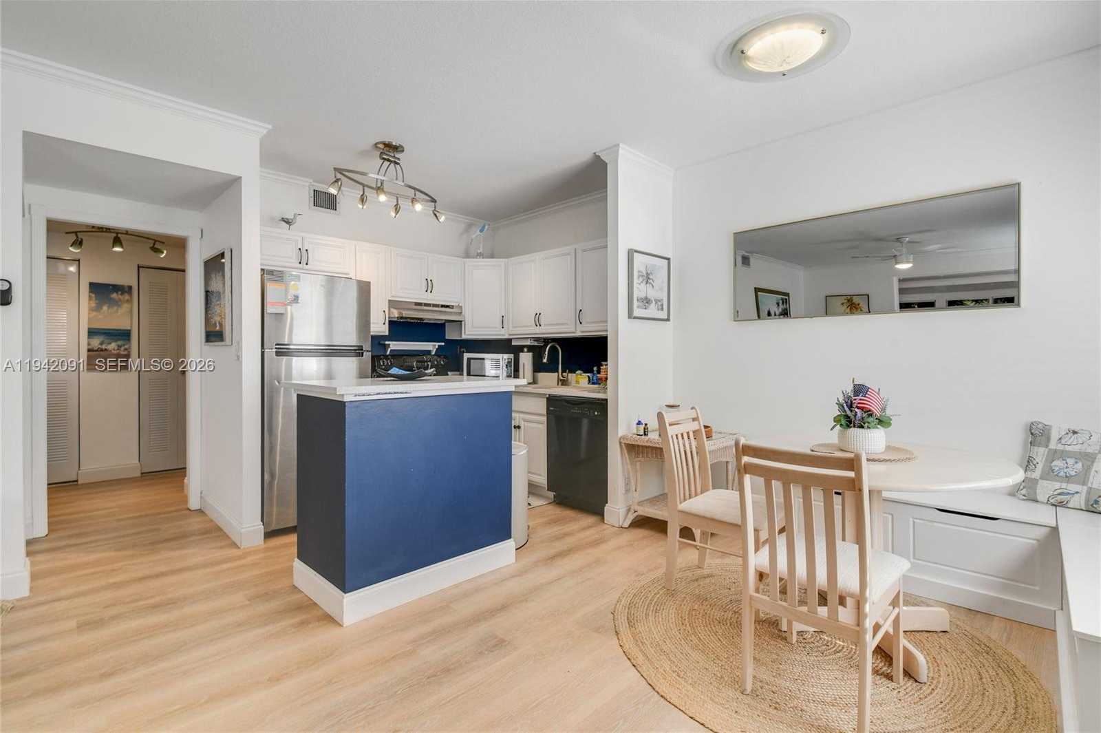 Small Image of 353 S US HIGHWAY 1 #B6, Jupiter Number 7