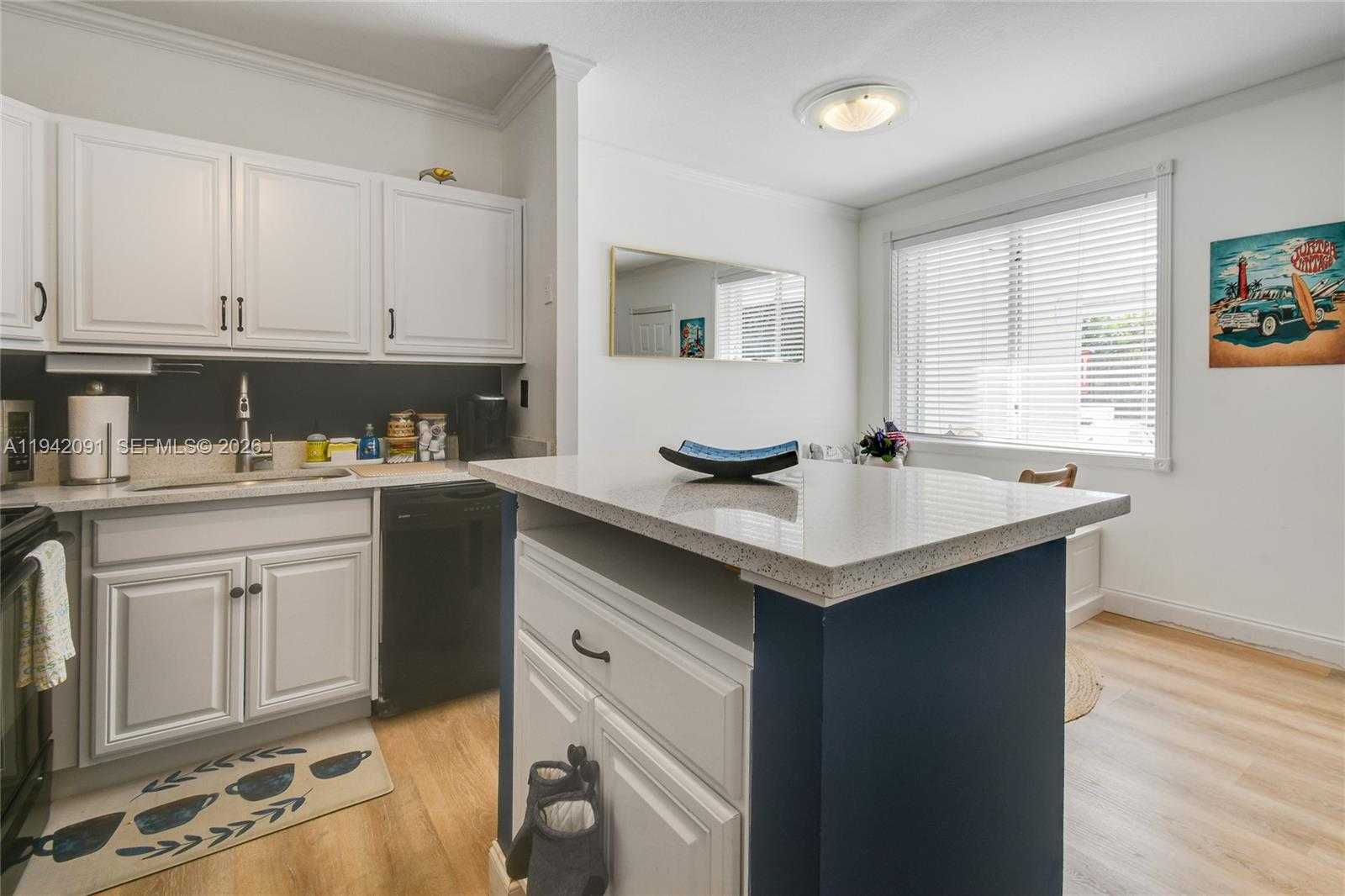 Small Image of 353 S US HIGHWAY 1 #B6, Jupiter Number 9