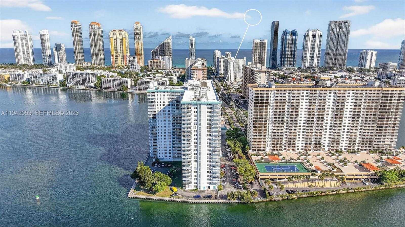 Small Image of 301 174TH ST #1905, Sunny Isles Beach Number 2