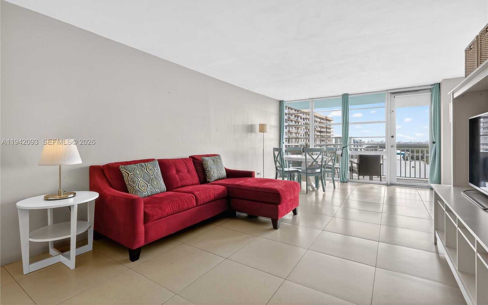 Small Image of 301 174TH ST #1905, Sunny Isles Beach Number 5