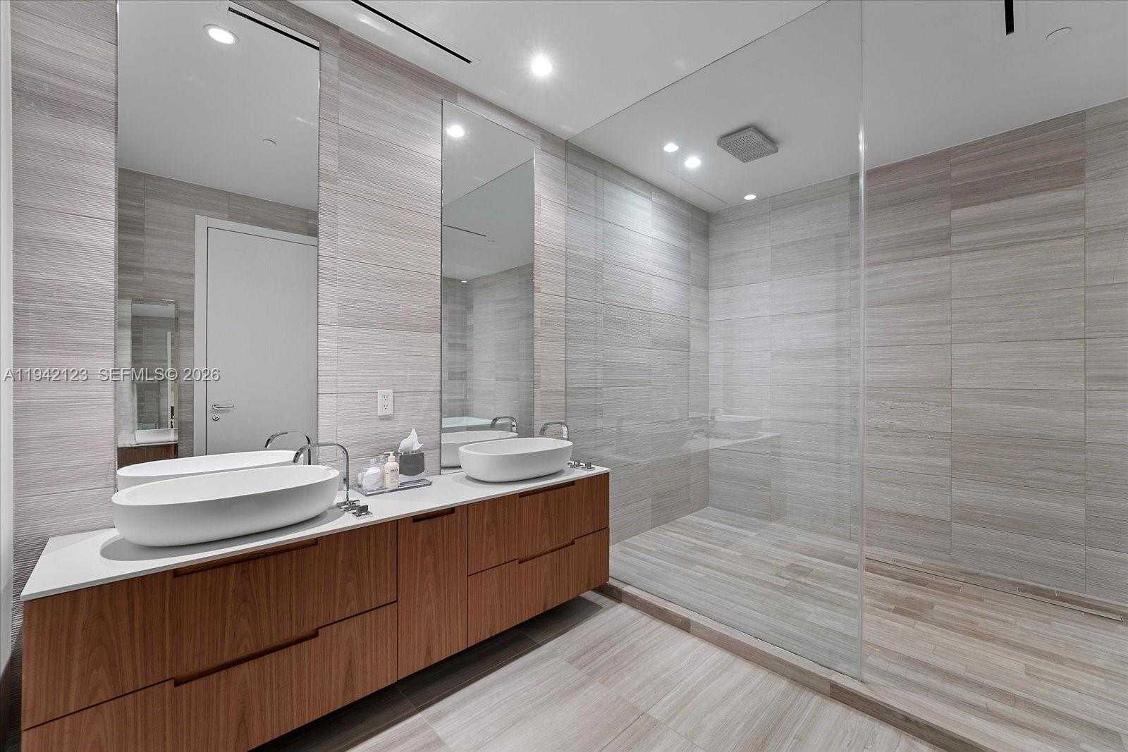 Small Image of 4701 NORTH MERIDIAN AVE #315, Miami Beach Number 7